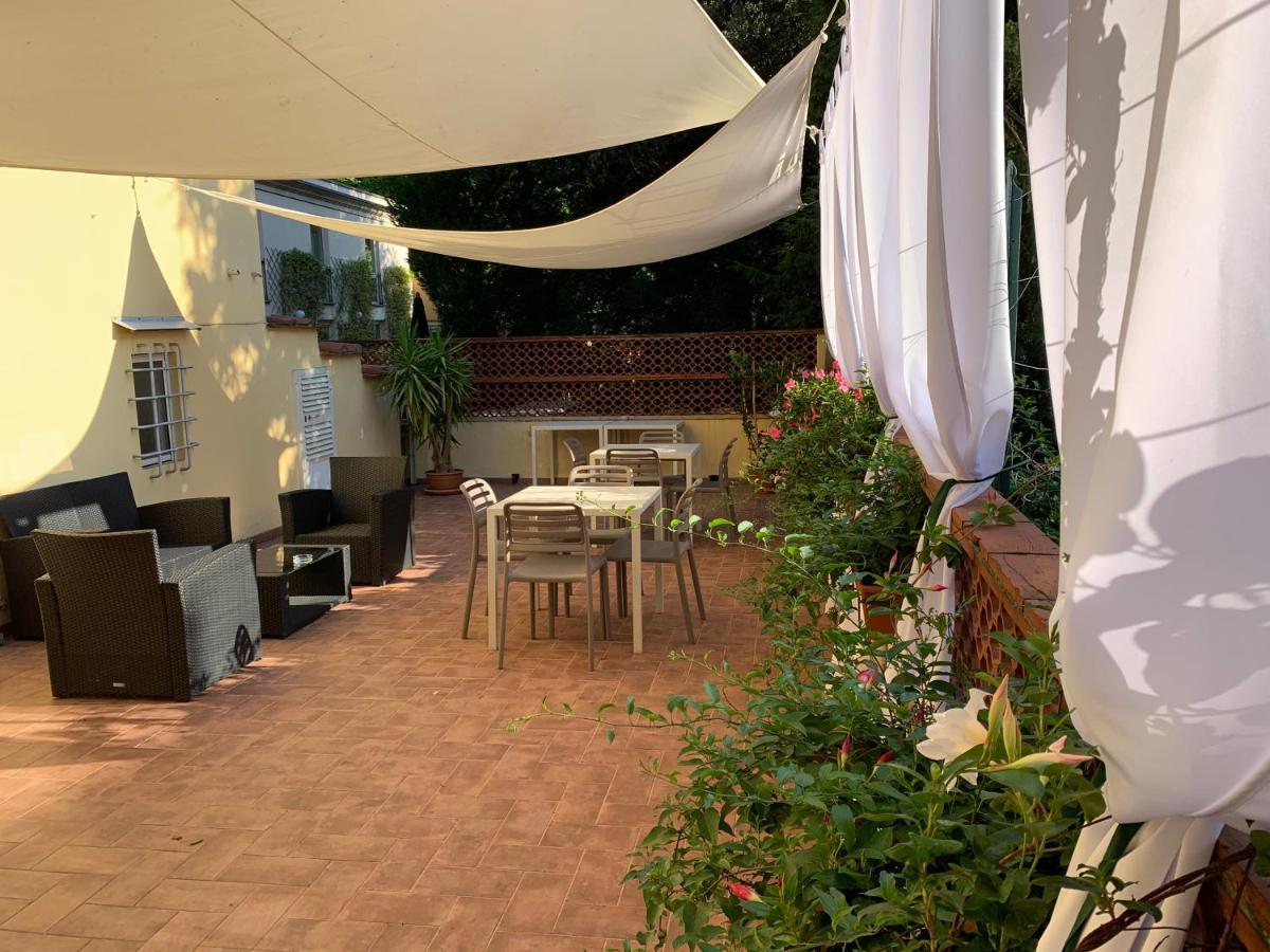 La Terrazza Di Via Elisa Bed & Breakfast Lucca Ngoại thất bức ảnh