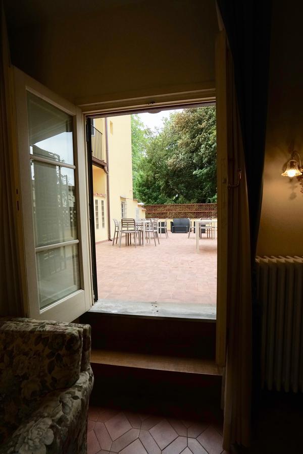 La Terrazza Di Via Elisa Bed & Breakfast Lucca Ngoại thất bức ảnh