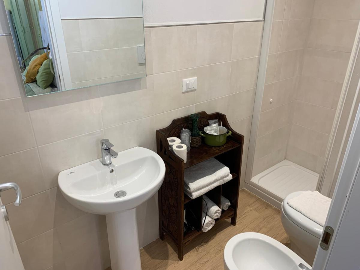 La Terrazza Di Via Elisa Bed & Breakfast Lucca Ngoại thất bức ảnh